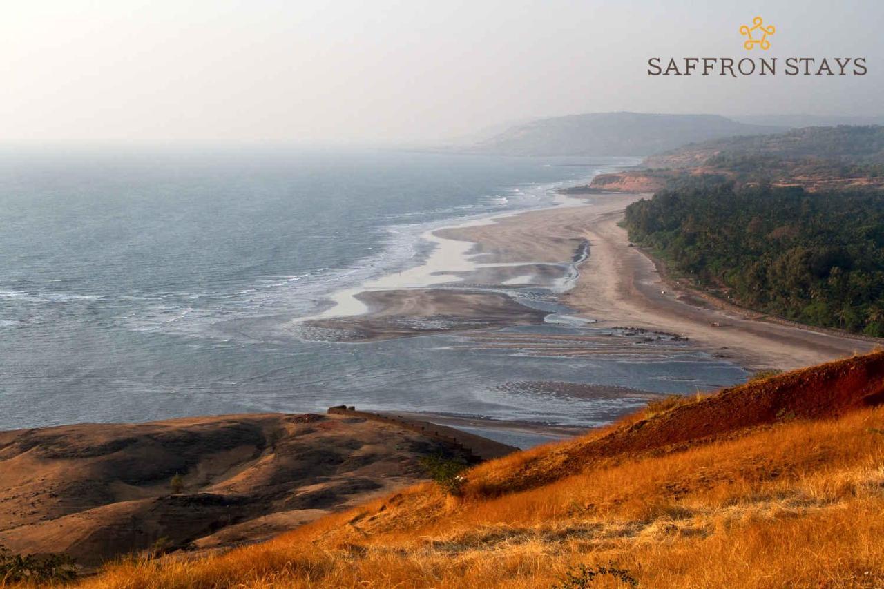 Saffronstays Villa 270, Dāpoli エクステリア 写真
