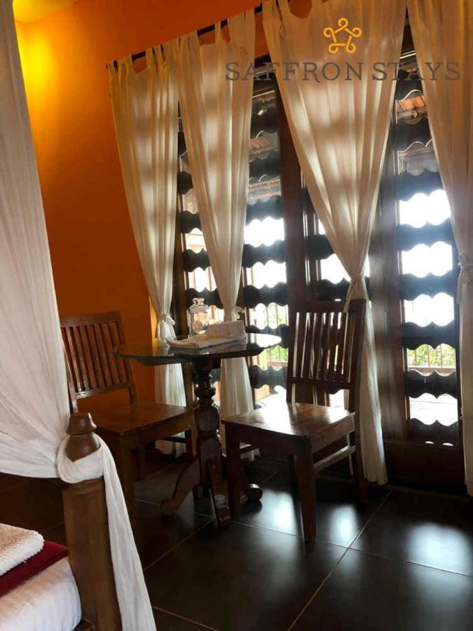 Saffronstays Villa 270, Dāpoli エクステリア 写真