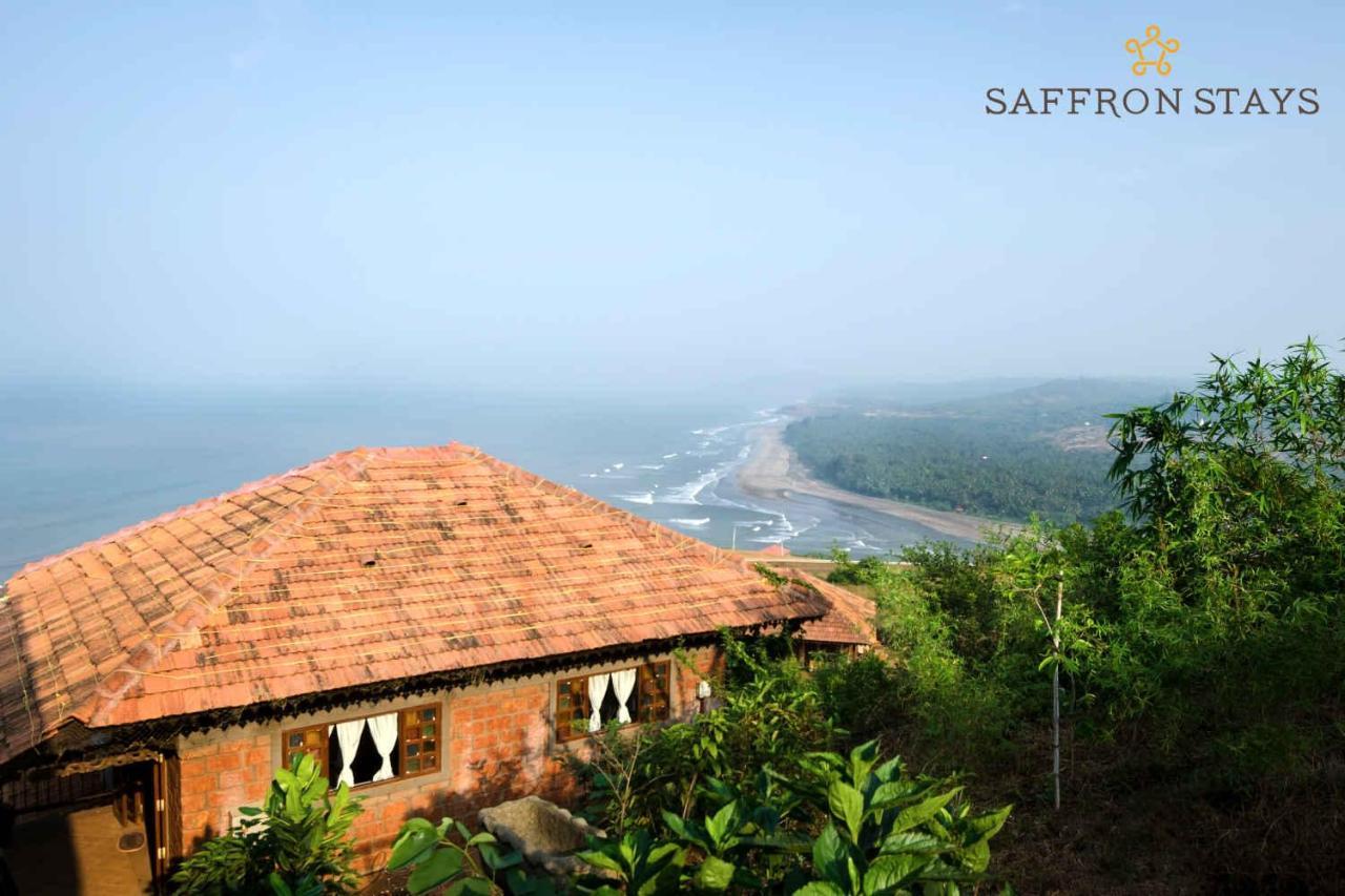 Saffronstays Villa 270, Dāpoli エクステリア 写真