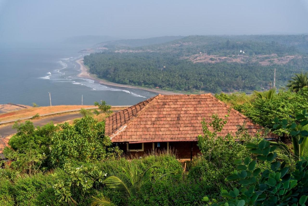 Saffronstays Villa 270, Dāpoli エクステリア 写真